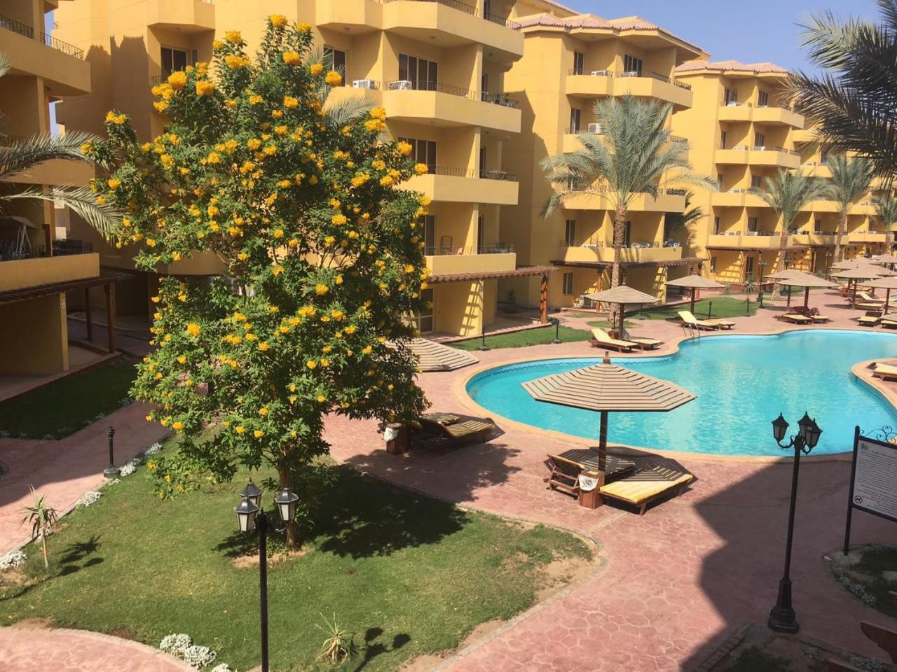 Pool View Apartment At British Resort - Unit 02 Hurghada Zewnętrze zdjęcie